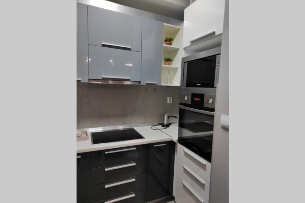 Centar One Apartmant Скопье Экстерьер фото