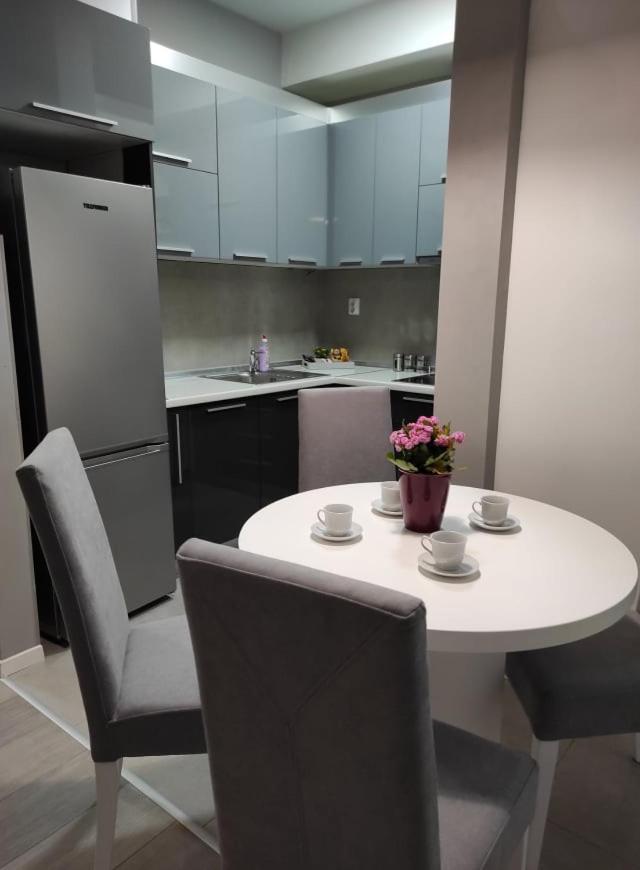 Centar One Apartmant Скопье Экстерьер фото